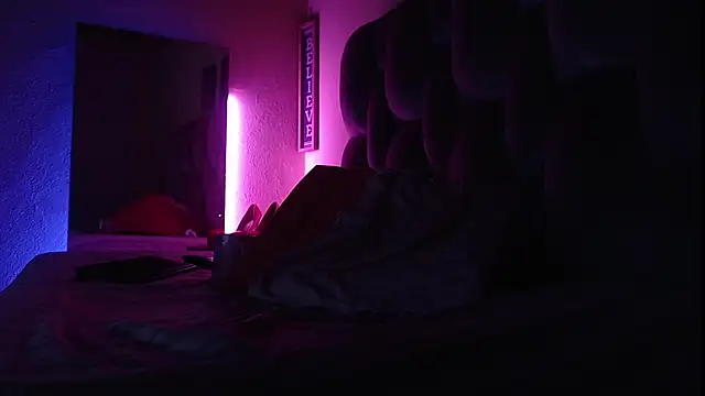 Snapshot of Romiinajackson chatting on December 16, 12:59 am Romiinajackson online show from December 16, 12:59 am