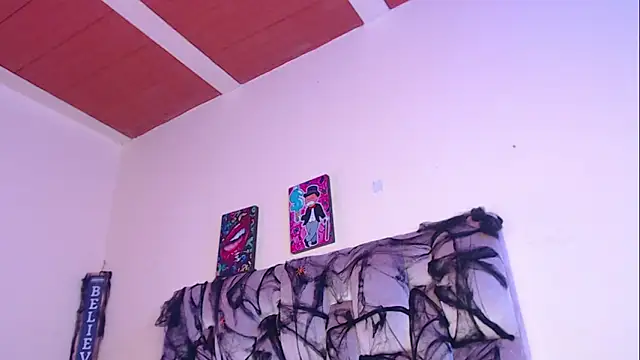 Snapshot of Romiinajackson chatting on October 28, 1:17 am Romiinajackson online show from October 28, 1:17 am