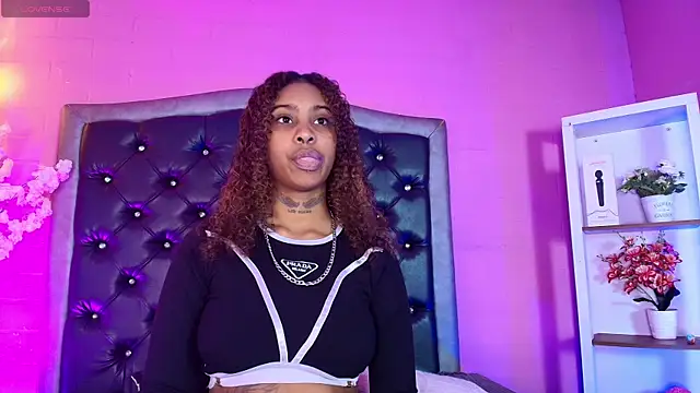 Triipsy online show from December 22, 7:36 pm