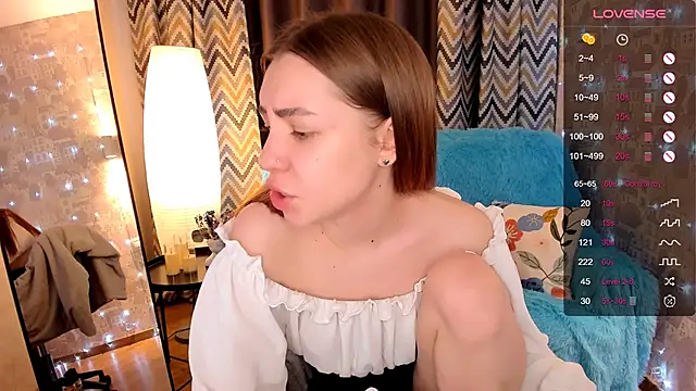 MilliBrown  online show from February 5, 8:32 am