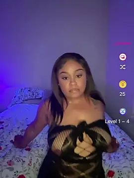 camiliaskye online show from June 22, 4:20 am