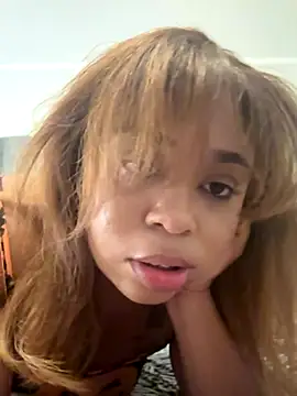 camiliaskye online show from October 21, 5:07 am