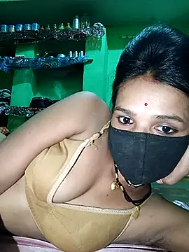 Snapshot of Hoty_girl_143 chatting on September 13, 6:46 am Hoty girl 143 online show from September 13, 6:46 am