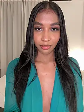 IamCrystal2 online show from March 29, 12:56 am