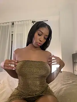 Snapshot of IamCrystal2 chatting on November 29, 11:49 pm IamCrystal2 online show from November 29, 11:49 pm