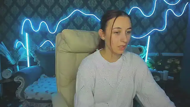 Roxy Rayy online show from October 19, 1:36 pm