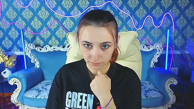 Roxy Rayy online show from November 8, 8:29 am