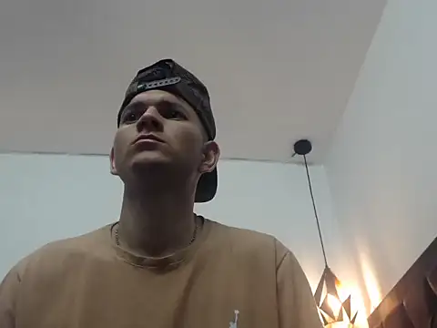 Snapshot of Latin_Boy24 chatting on October 4, 1:01 pm Latin Boy24 online show from October 4, 1:01 pm