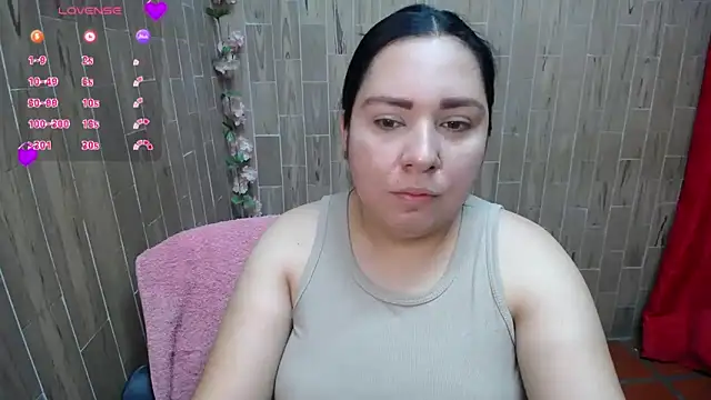 Snapshot of solyeria chatting on October 9, 8:42 pm solyeria online show from October 9, 8:42 pm