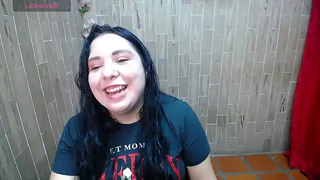 solyeria online show from January 16, 2:37 am