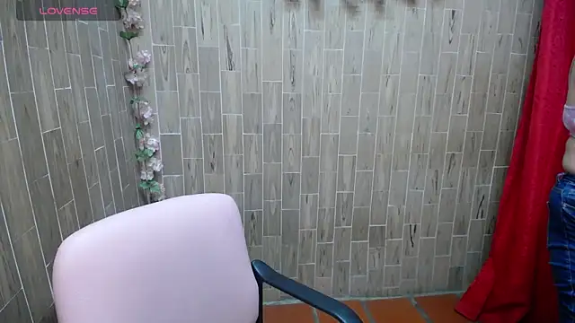 solyeria online show from December 23, 3:50 am