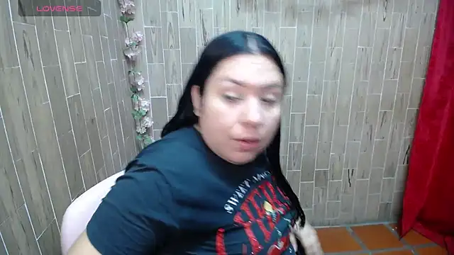 solyeria online show from February 25, 2:01 am