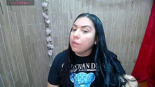 solyeria online show from April 28, 12:09 am