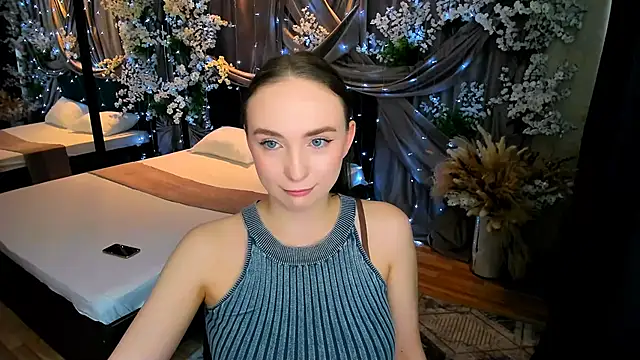 Snapshot of TrueReincarnation chatting on March 15, 1:18 pm TrueReincarnation online show from March 15, 1:18 pm