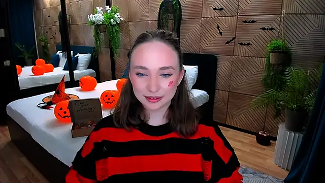 TrueReincarnation online show from October 31, 10:23 am