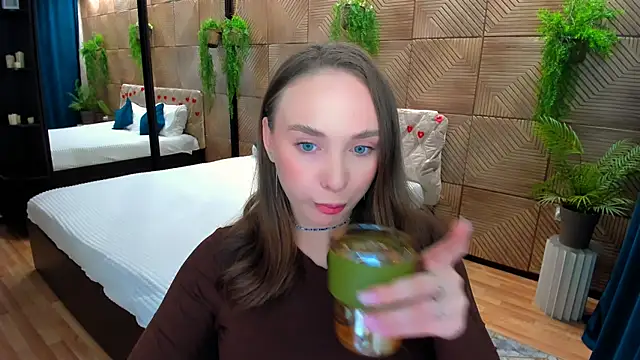 TrueReincarnation online show from April 1, 4:04 pm