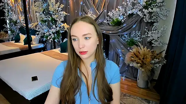 Snapshot of TrueReincarnation chatting on March 2, 10:16 am TrueReincarnation online show from March 2, 10:16 am