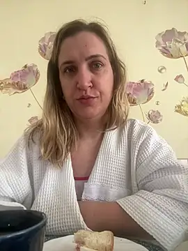 Snapshot of Bia_sexynovaes chatting on June 19, 1:17 pm Bia sexynovaes online show from June 19, 1:17 pm