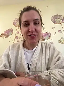 Snapshot of Bia_sexynovaes chatting on June 17, 1:21 pm Bia sexynovaes online show from June 17, 1:21 pm