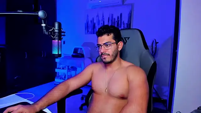 BrunoD31 online show from November 3, 4:28 am