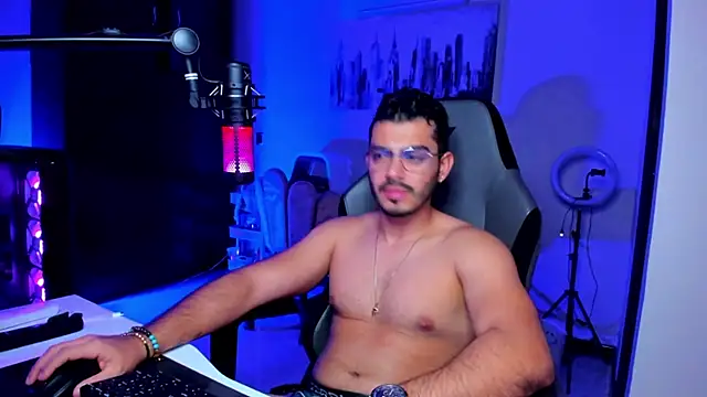 BrunoD31 online show from January 19, 4:38 am