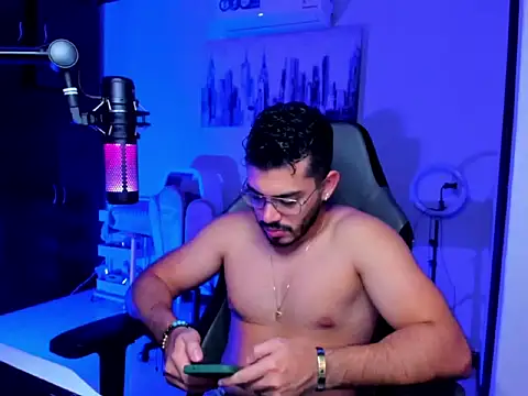 BrunoD31 online show from January 14, 4:38 am