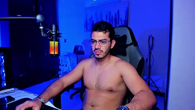 BrunoD31 online show from November 15, 10:36 pm