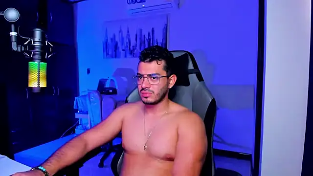 BrunoD31 online show from October 20, 4:07 pm