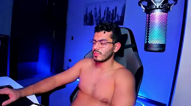 BrunoD31 online show from January 8, 3:51 am