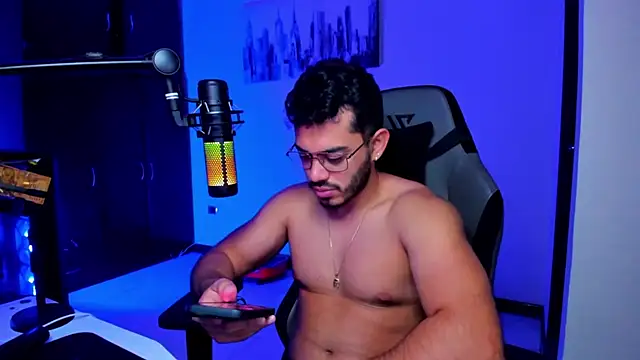 BrunoD31 online show from October 13, 1:12 pm