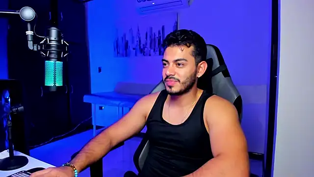 BrunoD31 online show from October 16, 5:05 am