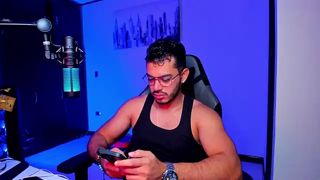 BrunoD31 online show from October 7, 1:45 pm