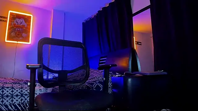 Giomar Reyes online show from March 21, 6:38 am