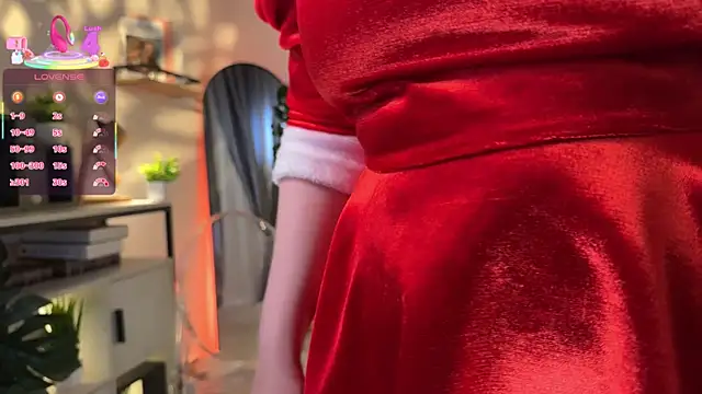 Lella Ryann  online show from December 21, 4:08 pm