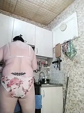 Holly-69 online show from February 12, 10:59 am