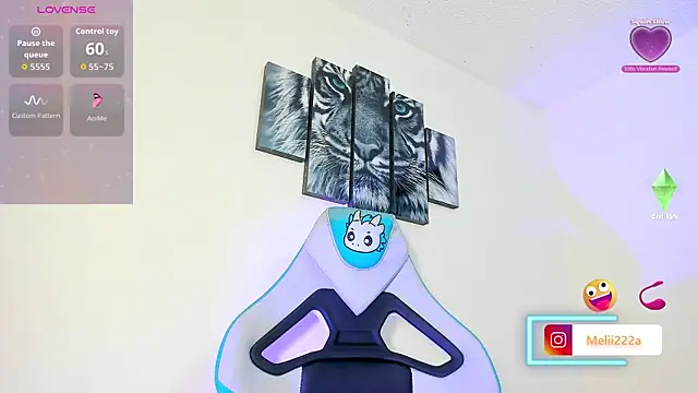 missycanoo online show from November 12, 2:15 am