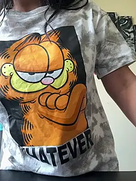 missycanoo online show from March 27, 8:10 pm