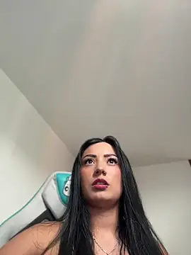 missycanoo online show from May 21, 7:33 pm