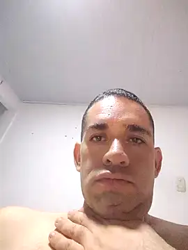 Snapshot of CRISTHIAN_GREY01 chatting on October 5, 6:15 am CRISTHIAN GREY01 online show from October 5, 6:15 am