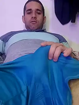 Snapshot of CRISTHIAN_GREY01 chatting on February 28, 3:04 pm CRISTHIAN GREY01 online show from February 28, 3:04 pm