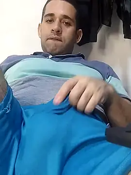 Snapshot of CRISTHIAN_GREY01 chatting on February 28, 5:26 am CRISTHIAN GREY01 online show from February 28, 5:26 am