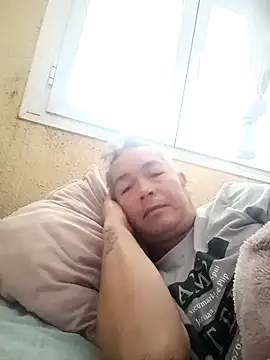 Snapshot of xxxx198756 chatting on January 10, 11:00 am xxxx198756 online show from January 10, 11:00 am