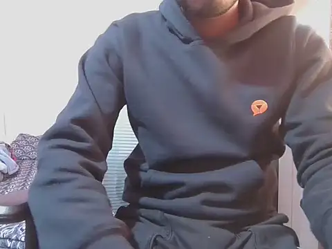 KissesBoyAD online show from November 27, 4:51 pm