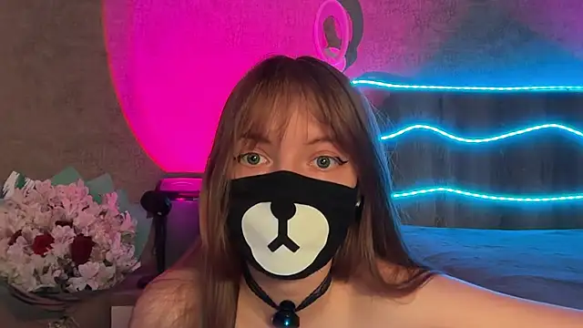 Your Little Bear online show from June 9, 2:34 am