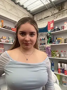 imlindapink online show from March 9, 4:54 pm