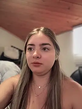 imlindapink online show from October 27, 4:19 pm