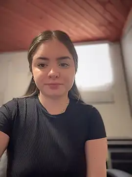 imlindapink online show from November 3, 5:16 pm