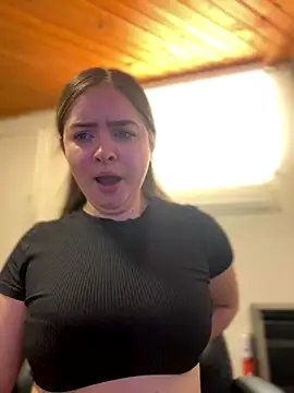 imlindapink online show from November 22, 6:51 pm