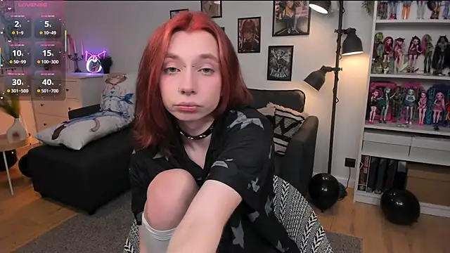 dani murrr online show from February 6, 8:05 pm