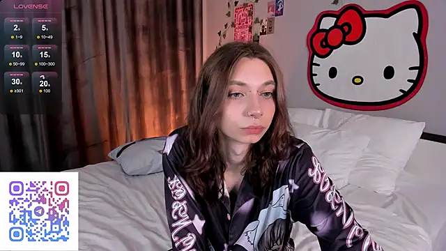 Snapshot of dani_murrr chatting on June 16, 7:47 pm dani murrr online show from June 16, 7:47 pm